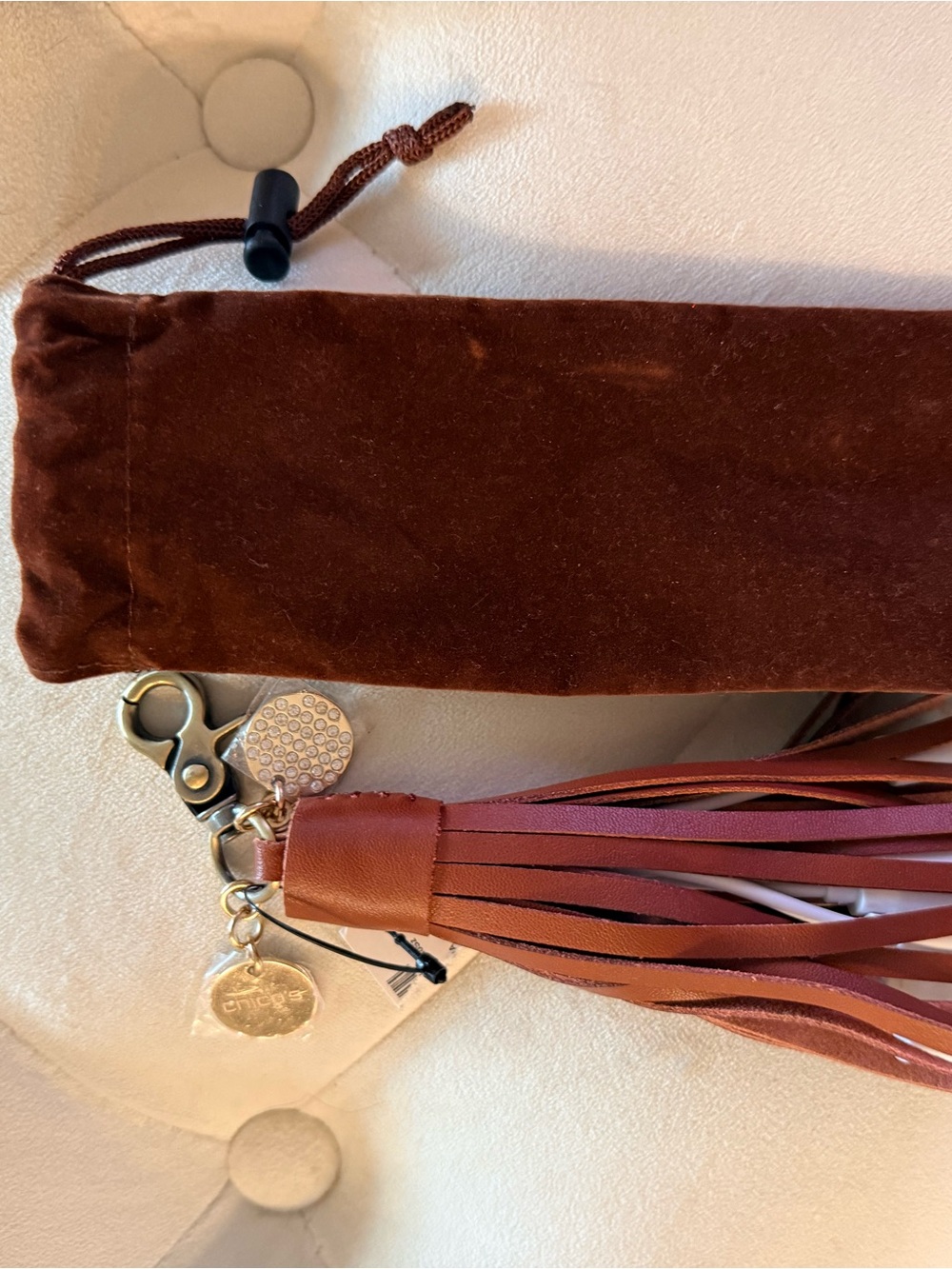 Purse Hanging USB Cables Accessory - Picture 3 of 5